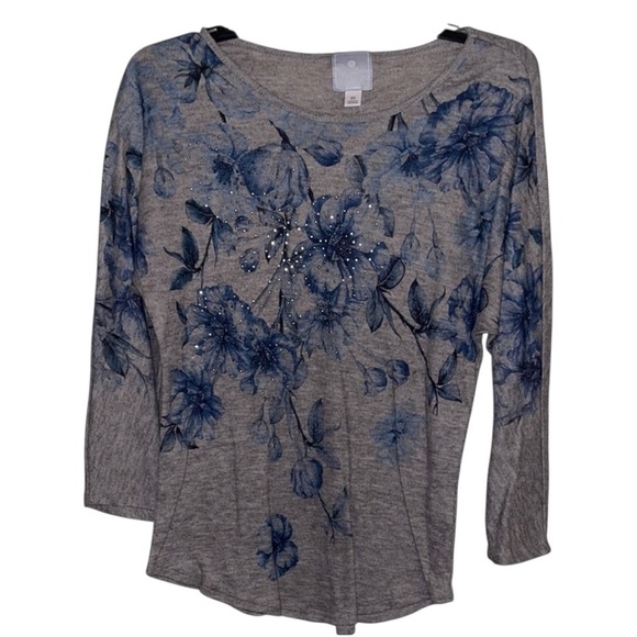 💥SUNDAY BLUE BEADED FLORAL TOP - Picture 1 of 5